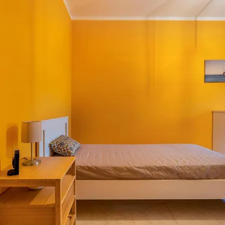 Casa Di Ro' With Parking Taranto
